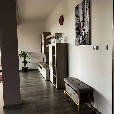 Cozy Residental Appartamento Košice
