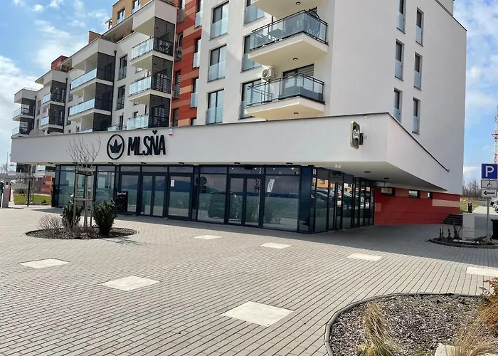 Cozy Residental Apartment *